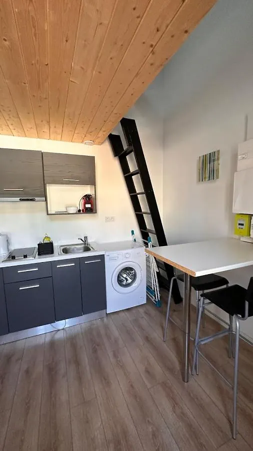 Le Paret Studio 2 People Gratte Ciel Villeurbanne Apartment